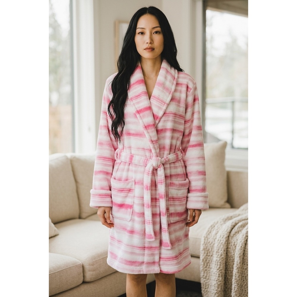 Sonoma Goods For Life Pink White Striped Fleece Plush Robe Small Shawl Collar